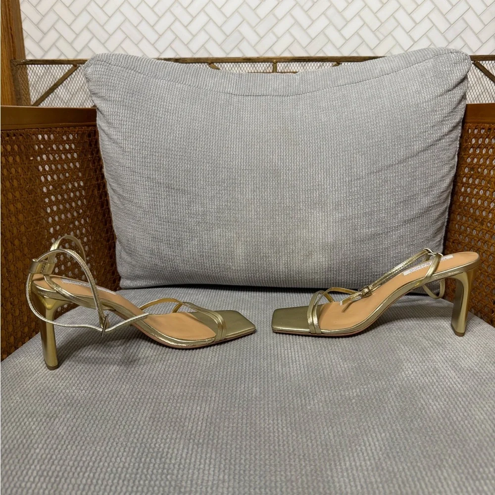 Tony Bianco Corso Gold Nappa Metallic